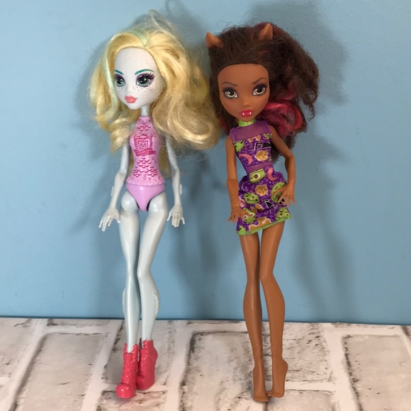 Lot of 2 Monster High Dolls - Picture 1 of 8